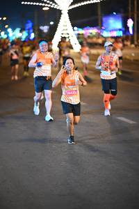 BIB: 26423
                            <button type="button" onclick="openModal(23176077)" class="btn btn-primary btn-sm float-right btn-popup" data-toggle="modal" data-target=".modal-high-quality">
                        <i class="fas fa-shopping-cart"></i> Add to Cart
                    </button>
                                            <button type="button" onclick="isThisMe(23176077, true)" class="btn btn-success btn-sm float-right btn-popup btn-isme hidden" data-toggle="tooltip" data-placement="bottom" title="นี่คือรูปของคุณใช่ไหม คลิกที่นี่เพื่อเอาเข้าอัลบั้ม">
                        <i class="fas fa-plus"></i> Add to album
                    </button>
                    <button type="button" onclick="isThisMe(23176077, false)" class="btn btn-warning btn-sm float-right btn-popup btn-isnotme hidden">
                        <i class="fas fa-ban"></i> Remove from album
                    </button>